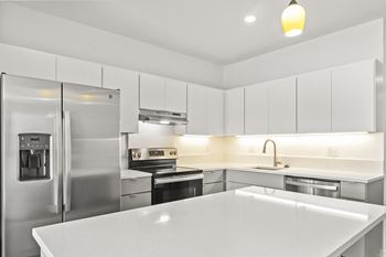 Under Cabinet Lighting at Crystal Flats in Bentonville, AR